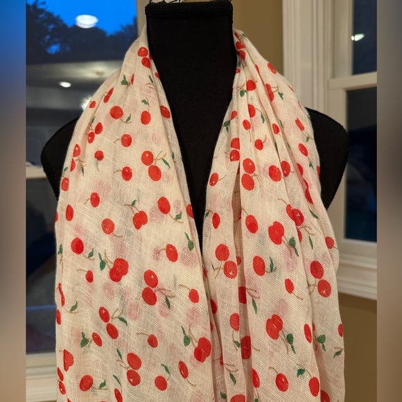 MANGO cherry print off white scarf shawl cotton-linen blend - Picture 6 of 12